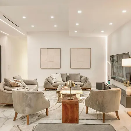 Royal Duomo By Aura Luxury Collection *